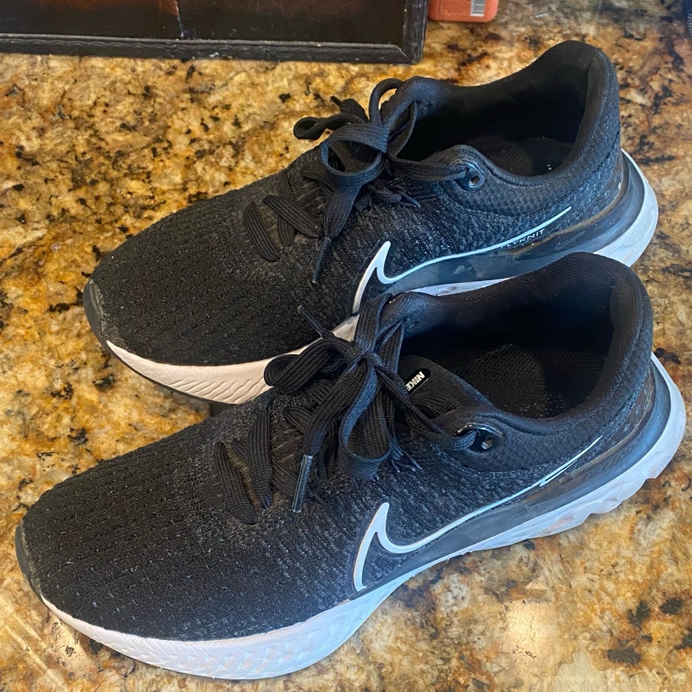 Nike Women’s Flyknit Shoes